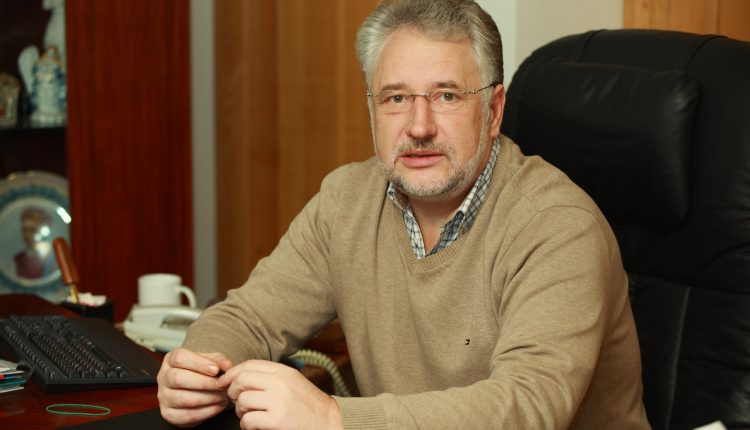 Жебривский в апреле стал самым оплачиваемым губернатором