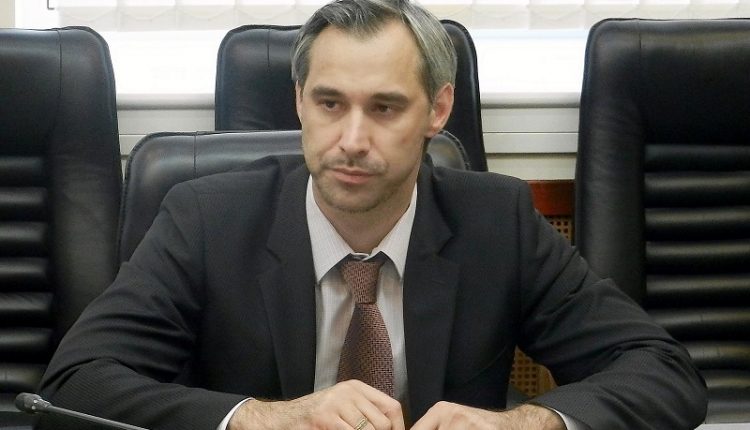 Член НАПК Руслан Рябошапка подал в отставку