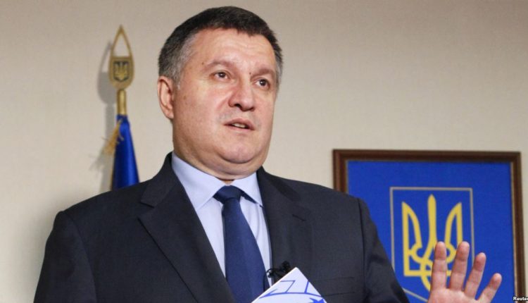 Аваков доказал в суде отсутствие слежки за депутатом Лещенко