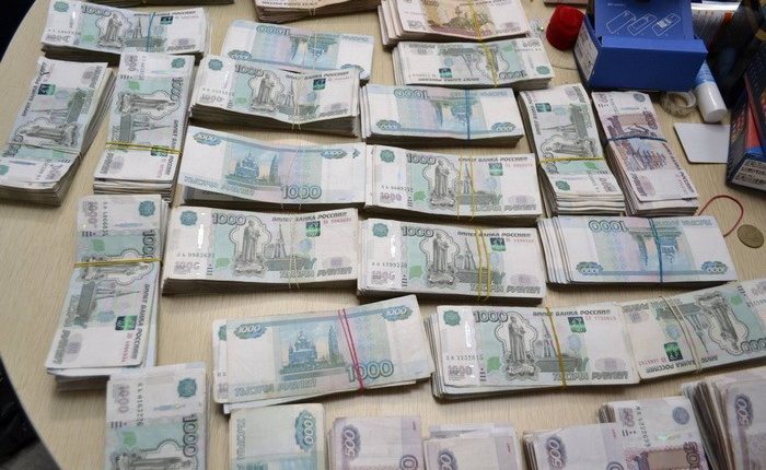 СБУ “накрыла” в Сумах центр, занимавшийся теневыми валютными операциями