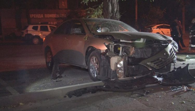 В Одессе взорвали автомобиль экс-депутата