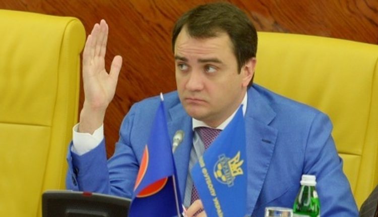 Нардеп из БПП пообещал “озолотить” сборную Украины за победу над хорватами
