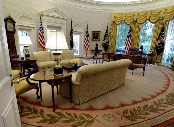 Трамп потратил на мебель и декор для Белого дома $ 1,75 млн
