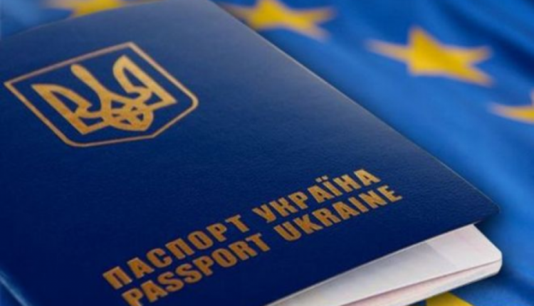 Александр Деркач: “Почти 600 тысяч украинцев получили за год вид на жительство в Европе”