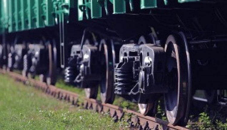 На Луганщине железнодорожников задержали за слив горючего с тепловозов