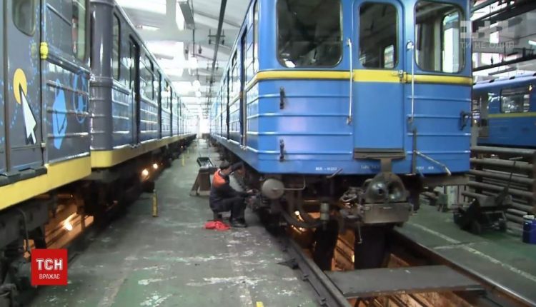 В Киеве владелец гостиниц купил два вагона метро