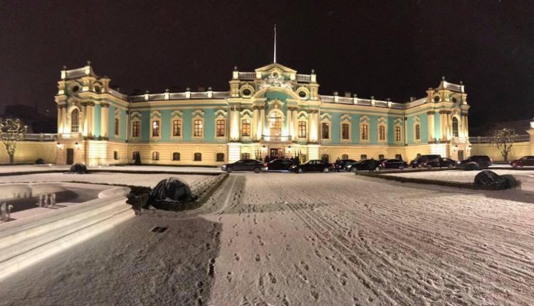 В Киеве после ремонта за 468 млн открыли Мариинский дворец