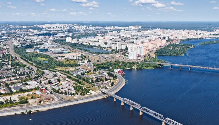 В Киеве суд отменил план властей по застройке Рыбальского острова