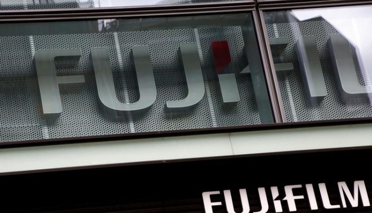 Fujifilm получит контроль над американской компанией Xerox