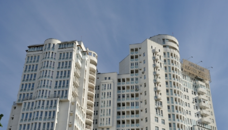 Секретарь Высшего хозсуда приватизировала служебную квартиру в Киеве
