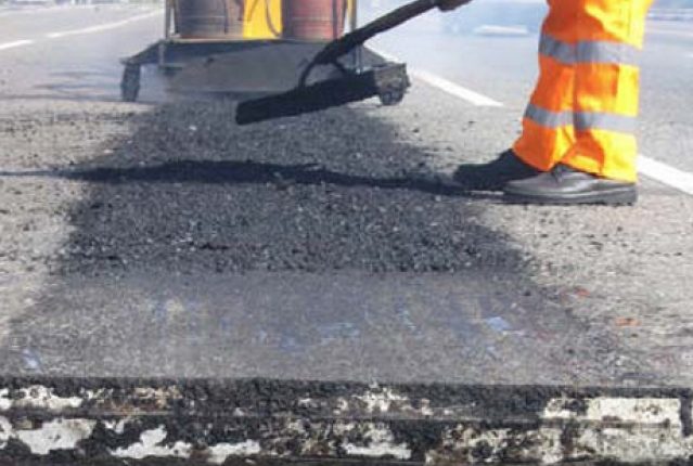 В 2018 году на ремонтах дорог планируют “освоить” 6,6 млрд гривен