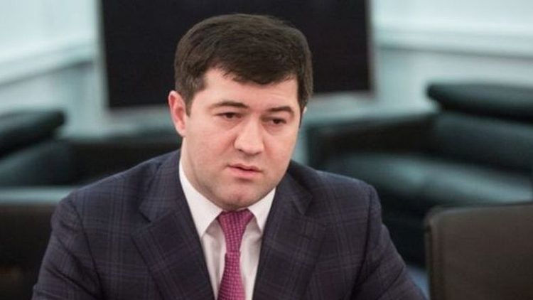 Насиров задекларировал 6 гривен дохода и пару новых часов