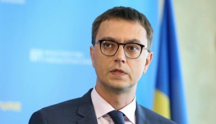 Владимир Омелян задекларировал 1,2 млн гривен доходов