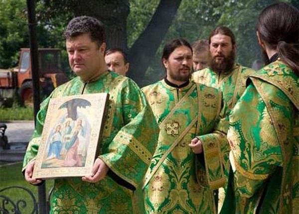 Виктор Небоженко: “Чудо: президент-олигарх вдруг занялся созданием поместной церкви”