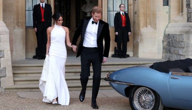 В Лондоне появятся реплики свадебного платья Меган Маркл