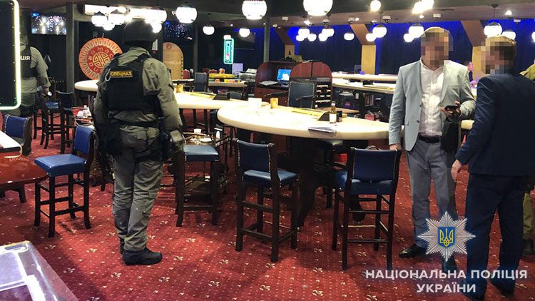 На Оболони полиция закрыла подпольное казино