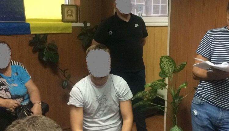 Чиновника “Укртрансбезопасности” задержали на Киевщине на взятке в 16,5 тысяч