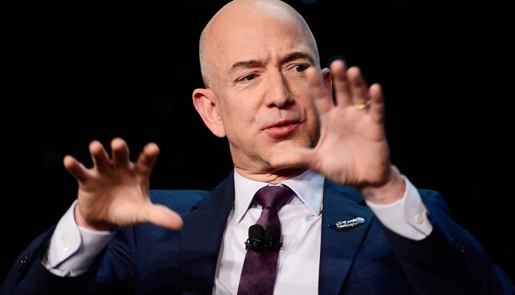 Курс акций Amazon впервые превысил $2 тысячи за штуку