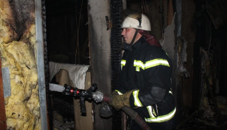 В Киеве горело офисное здание фармкомпании