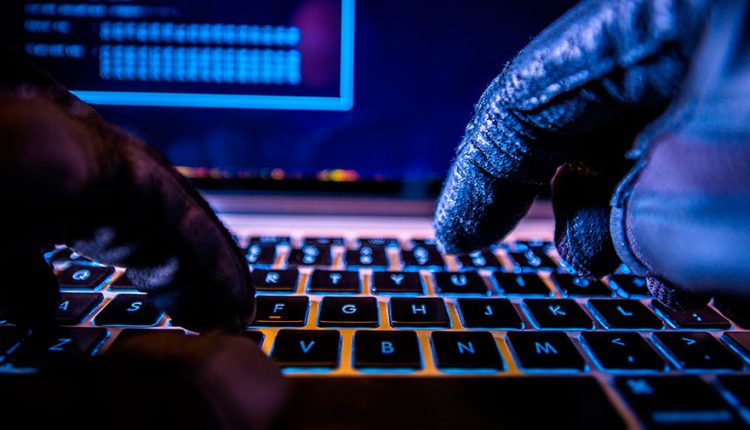 С японской криптоплатформы хакеры украли $60 млн