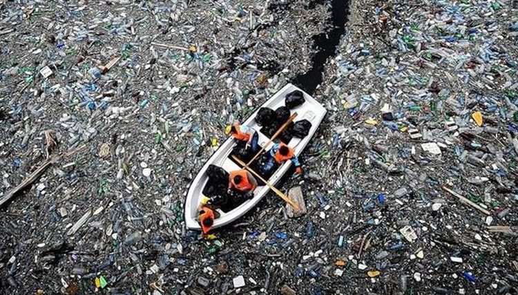 Завтра стартует очистка Большого тихоокеанского мусорного пятна
