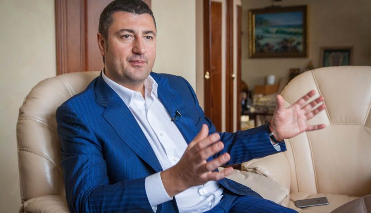 Кредиторы начали «разбирать» Ukrlandfarming Олега Бахматюка