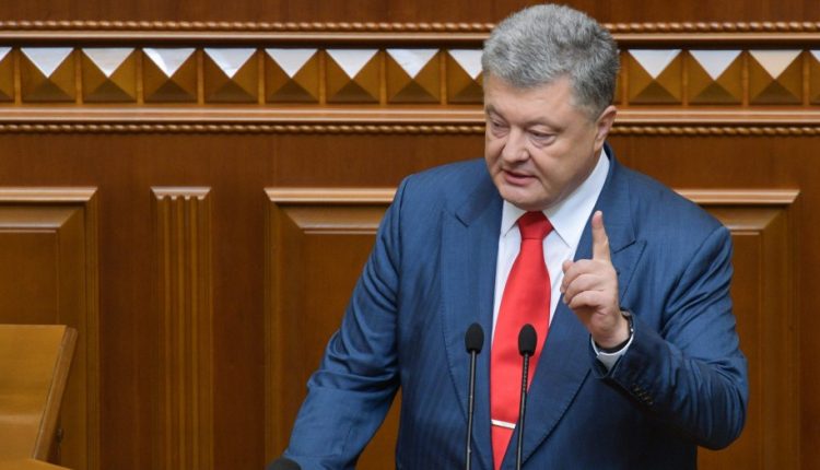 Мустафа Найем: “Почему Порошенко не считает нужным извиниться за провал деолигархизации”
