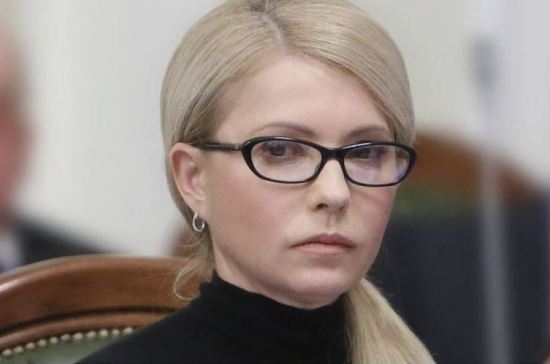 Тимошенко требует расследовать, как Порошенко покупал телеканал у Януковича