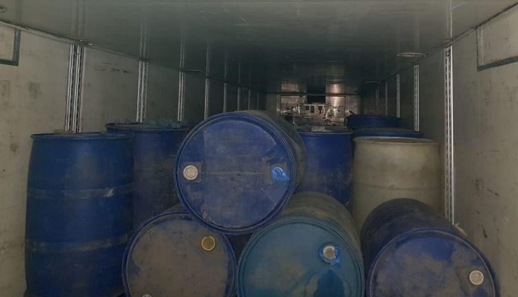 На въезде в Киев задержали 20 тысяч литров фальсифицированного спирта