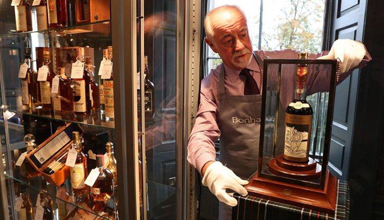 Бутылку самого дорогого в мире шотландского виски продали за $1 100 000
