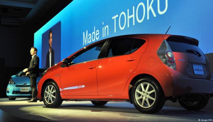 Toyota отзывает 2,4 млн гибридных автомобилей