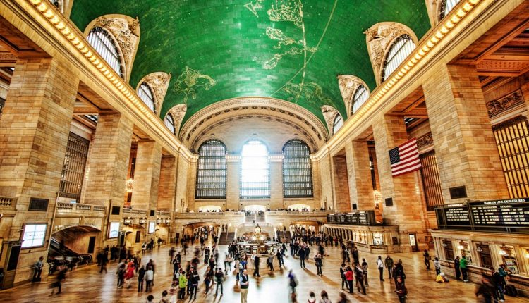 В Нью-Йорке продают вокзал Grand Central за $35 млн