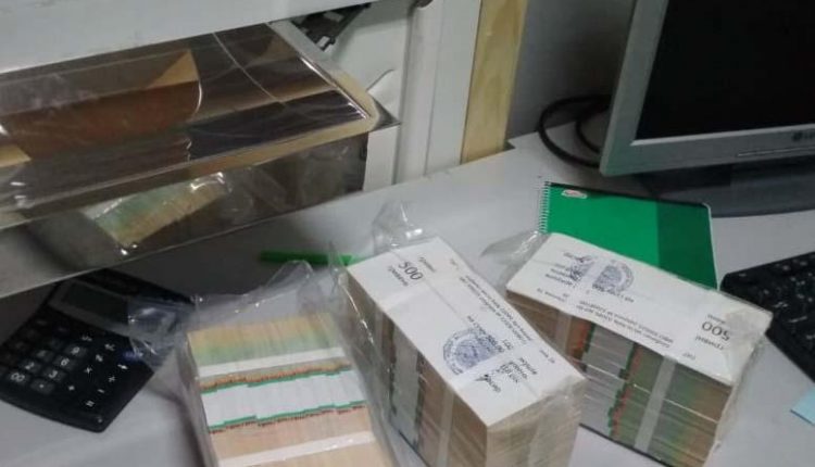 Мошенники открыли фиктивный обменник и обманули киевлянку на $45 тысяч