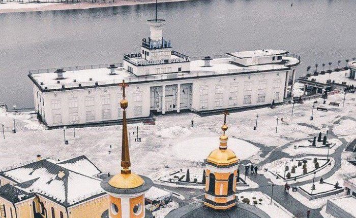Реконструкцию Киевского речного вокзала отложили на неопределенный срок
