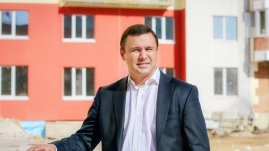 Нардеп Максим Микитась получил 32 млн гривен от продажи недвижимости