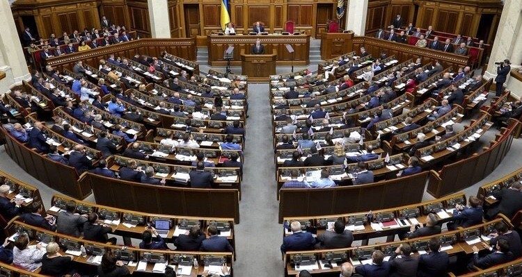 Михаил Подоляк: “Кто будет продавать билеты в новую партию власти?”