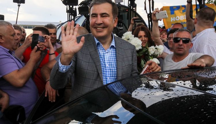 Саакашвили поселился в доме под Киевом, которым владеет его мама