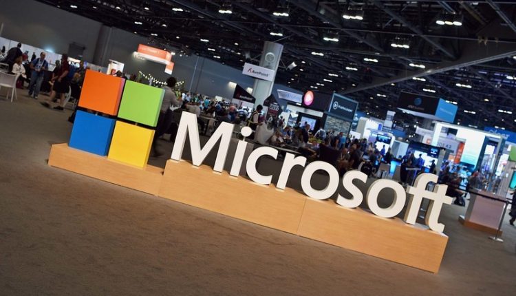 Microsoft направит $1 млрд на развитие искусственного интеллекта