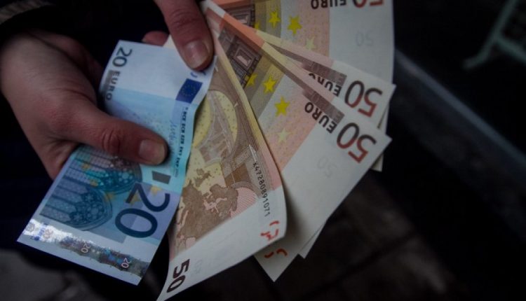 С начала года в ЕС изъяли 251 тысячу поддельных евробанкнот
