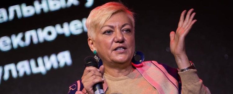 Михаил Подоляк: “Кофейные беседы Гонтаревой и Линча”