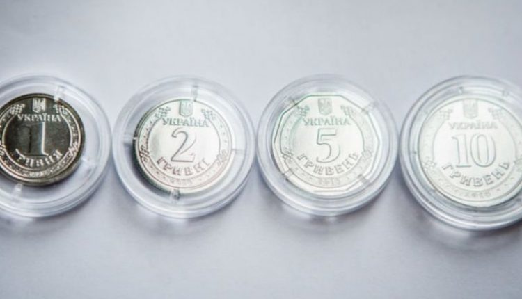 Осенью появятся новые монеты номиналом 5 гривен