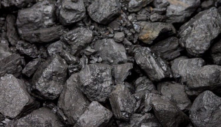 Запасов угля на складах ТЭС и ТЭЦ в 4,2 раза меньше графика