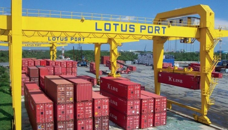 Полиция предъявила подозрения в рейдерском захвате порта во Вьетнаме