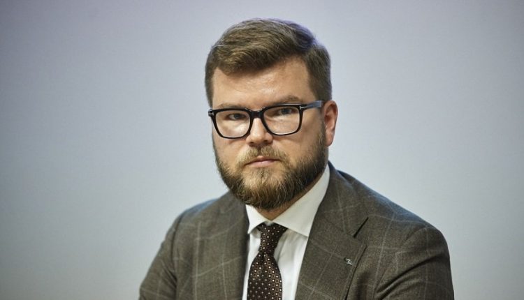 Названы сроки рассмотрения вопроса об увольнении Кравцова из “Укрзализныци”