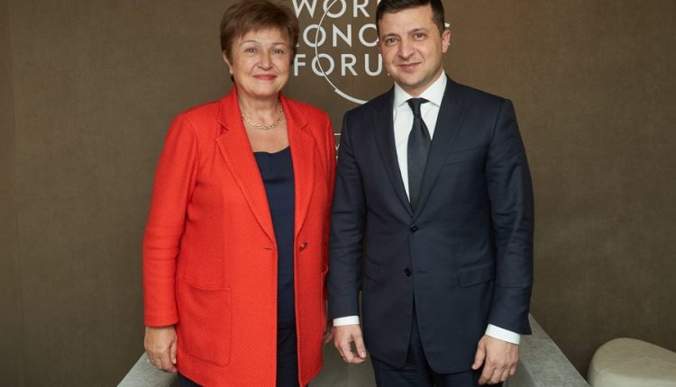 Зеленский встретился в Давосе с главой МВФ Георгиевой