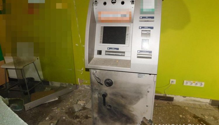 В Киеве взорвали очередной банкомат