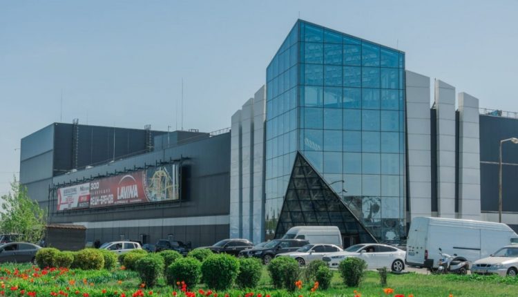 Вагиф Алиев вышел из управления ТРЦ Blockbuster Mall