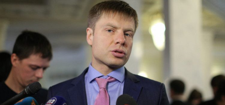 Нардеп Алексей Гончаренко подал в суд на Кабмин из-за карантина