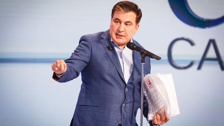 Саакашвили хочет равноудаляться от всех олигархов и надеется не пересекаться с Аваковым