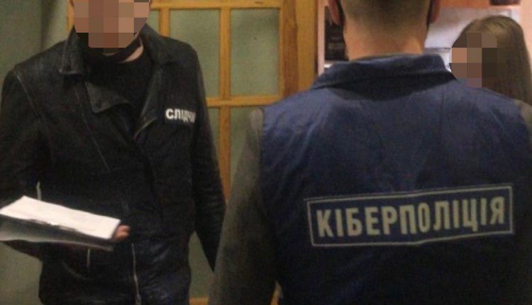 Киберполиция разоблачила фейковых продавцов масок, выманивших у киевлян 2 млн